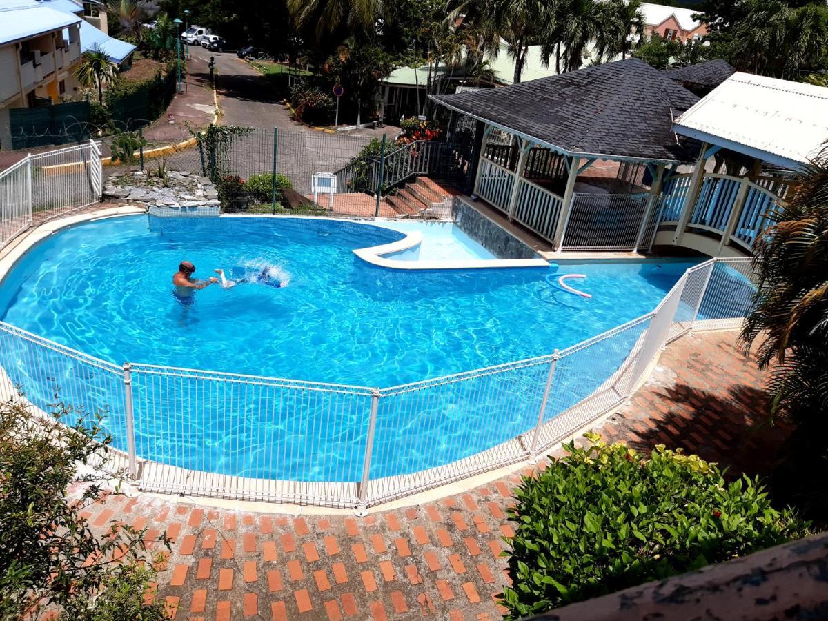 Studio Climatisé - Piscine-Plage - 1 à 2 personnes Sainte-Anne Esterno foto