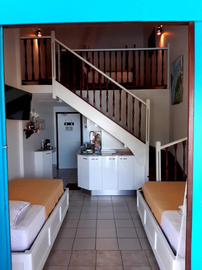 Studio Climatisé - Piscine-Plage - 1 à 2 personnes Sainte-Anne Esterno foto