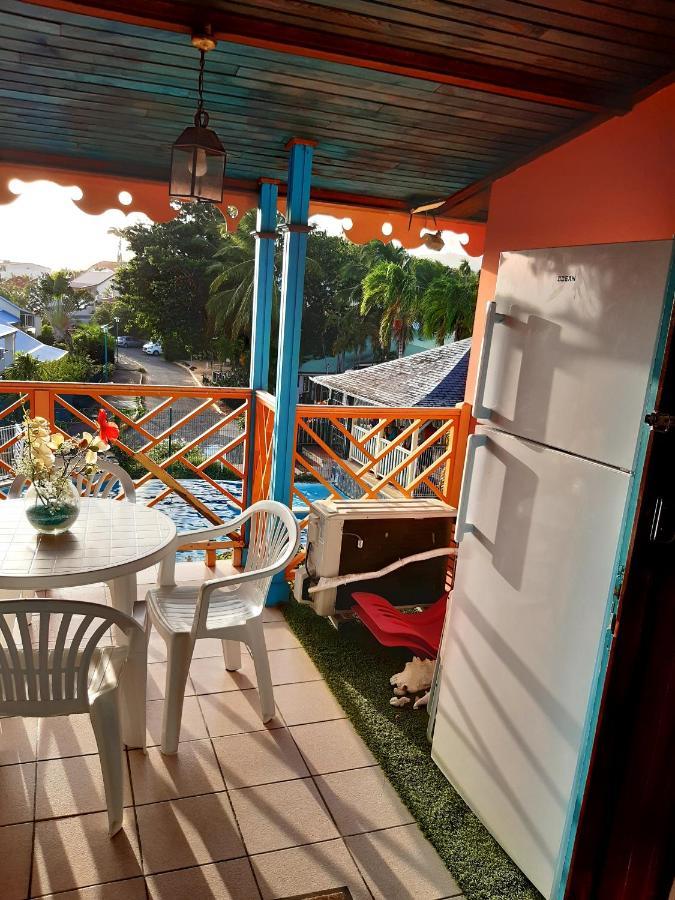 Studio Climatisé - Piscine-Plage - 1 à 2 personnes Sainte-Anne Esterno foto